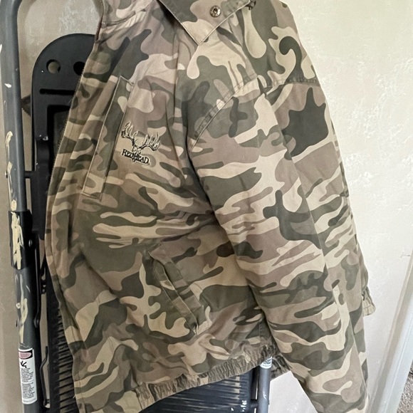 Heavy insulated like new Redhead Camo Jacket - Picture 7 of 7